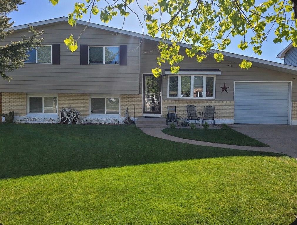 7425 Willshire Blvd - Property Image