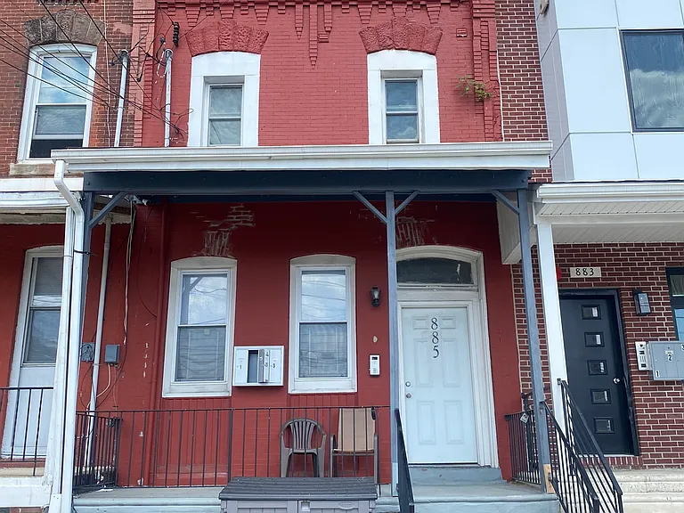 885 Belmont Ave — Photo 20