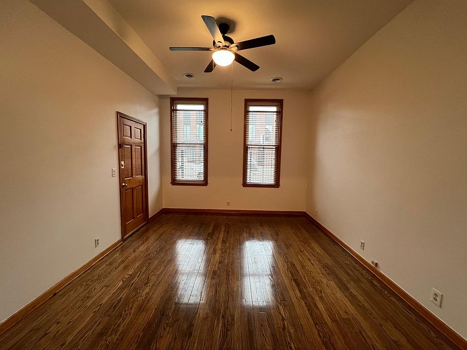 1st image of 1417 W Augusta Blvd Unit 1