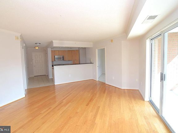 4th image of 3101 N Hampton Dr APT 1303