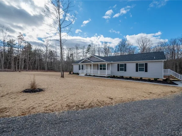 235 Hotchkiss Dr, Mineral, VA 23117