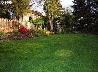 1330 SW Hume St, Portland, OR 97219