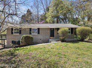 705 Elkmont Rd, Knoxville, TN 37922