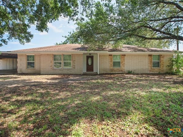 382 Schell Rd, Victoria, TX 77904