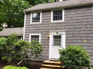 106 Laurel St #A, Greenfield, MA 01301