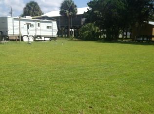 34 11th Ave W, Cross City, FL 32628