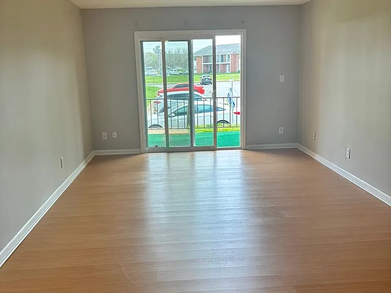 2831 N Ohenry Blvd #C — Photo 5