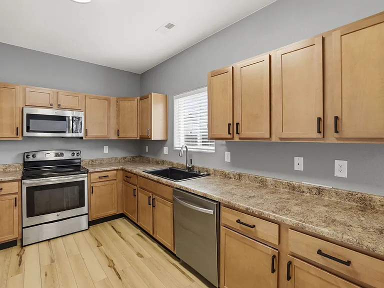 3734 Saguaro Cir — Photo 9