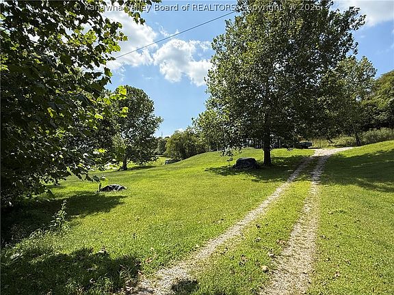 5th image of 458 Pine Grove Chapel Rd