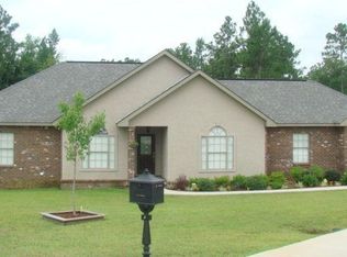 5 Papps Cir, Carriere, MS 39426