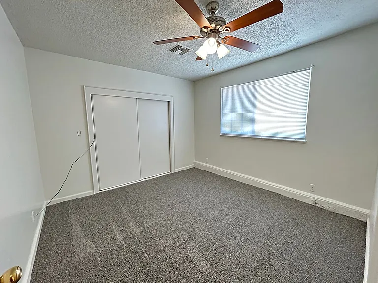 3979 Avonwood Ave — Photo 16