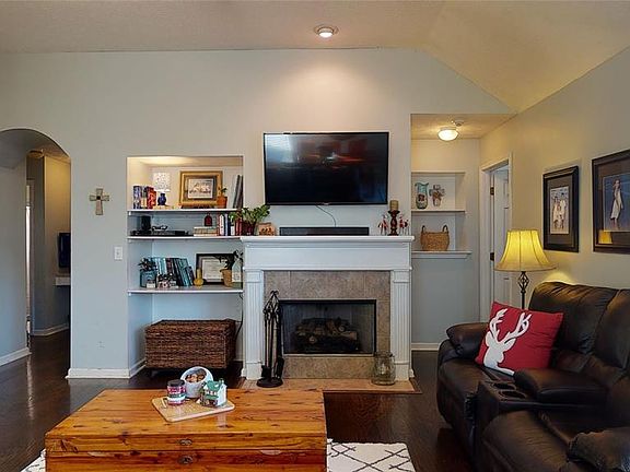 5th image of 9037 Ashland Park Pl
