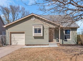 2077 S Fieldcrest St, Wichita, KS 67209