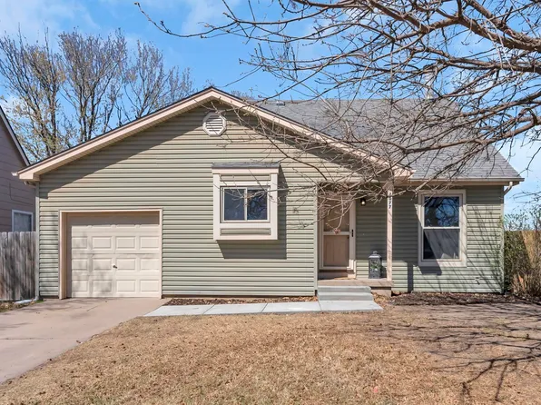 2077 S Fieldcrest St, Wichita, KS 67209
