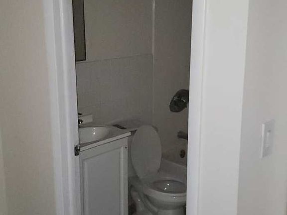 4th image of 3350 W Evergreen Ave APT 3E