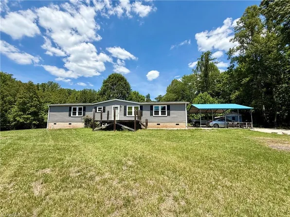 1177 Stone Mountain Rd, Stoneville, NC 27048