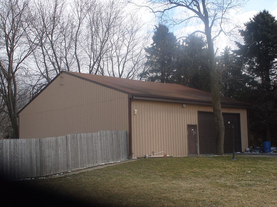 2nd image of 64018 Miami Hwy