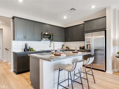 2805 E Amberley Privado, Ontario, CA, 91762