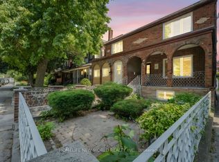 137 Gladstone Ave, Toronto, ON M6J 3L1