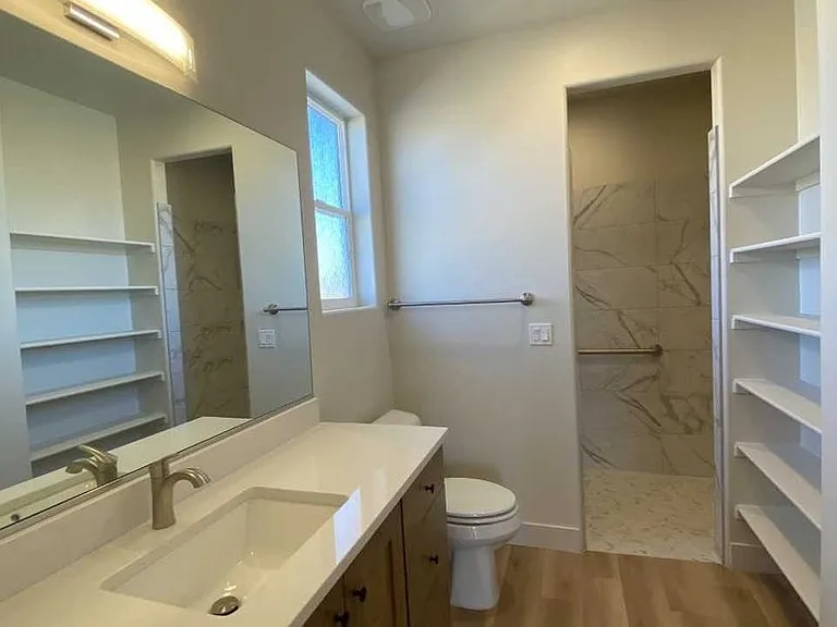 Bedford 3973 S Bedford Place — Photo 14
