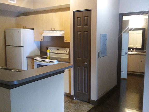 2nd image of 2474 Centergate Dr APT 102
