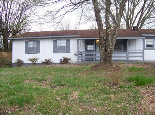 949 Coker Rd, Maryville, TN 37801