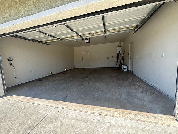 2nd image of 7081 Dylan Ave