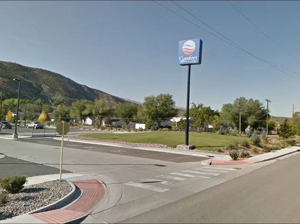 325 7th St S, Rifle, CO 81650