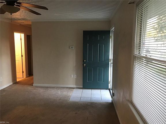 2nd image of 920 Lasser Dr