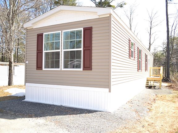 3rd image of 18 Maple Street