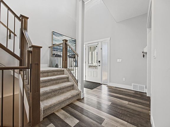 3rd image of 78 Ainsley Way