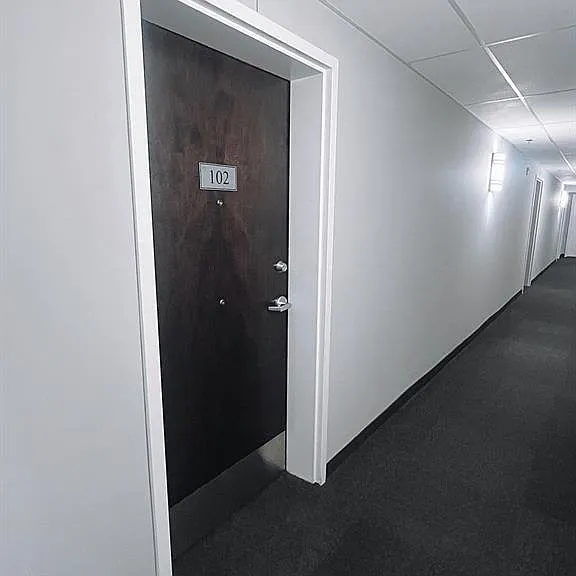 955 Ouellette Ave #102 — Photo 15