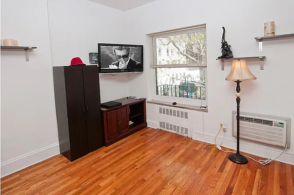 Rented by NOVO | media 56