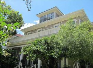 7208 Maple St, New Orleans, LA 70118