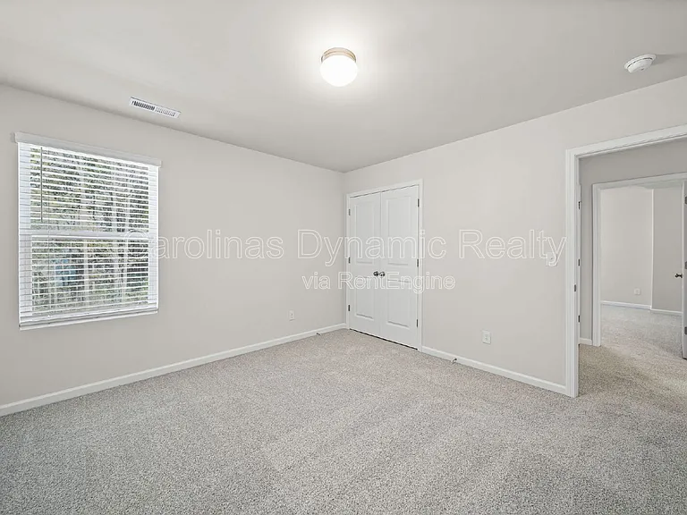 3200 Polk And White Rd #A — Photo 34