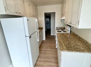 222 N Willard St #2, San Francisco, CA 94118