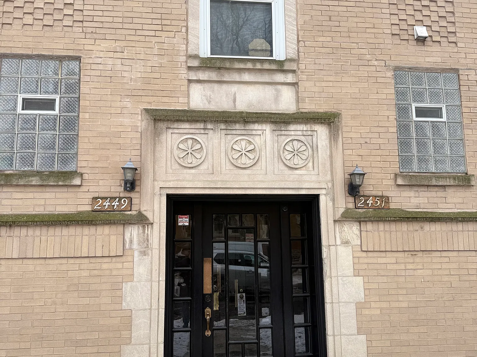 2 bed, 1000 sqft, $1,850 — Photo 1