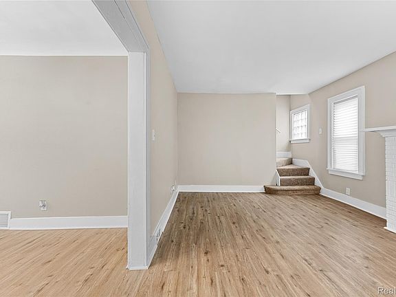 5th image of 14856 Santa Rosa Dr