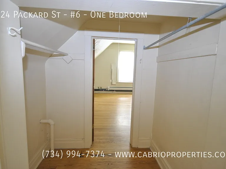 624 Packard St — Photo 5