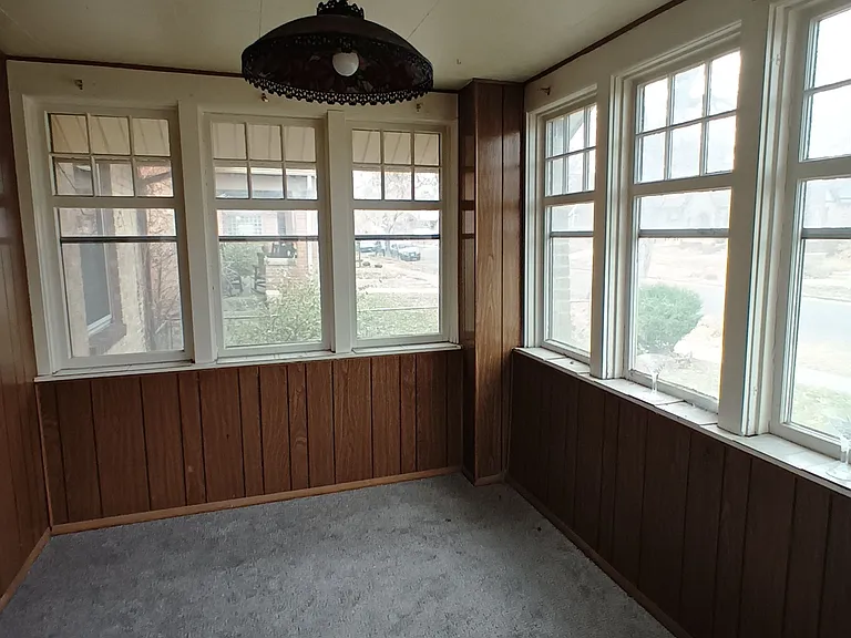 2801 Clermont St — Photo 12