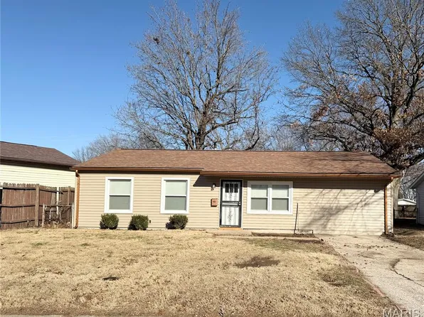 1115 Saint Bartholomew Dr, Cahokia, IL 62206