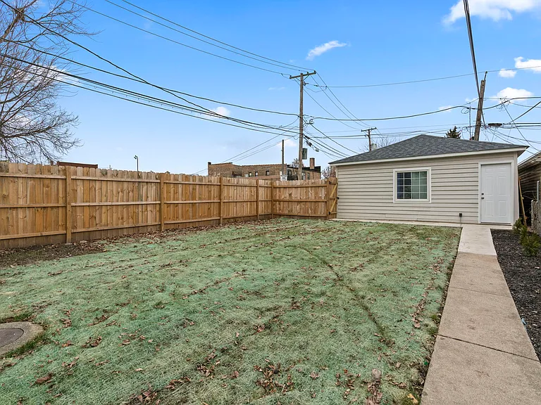 5542 W 64th St — Photo 31