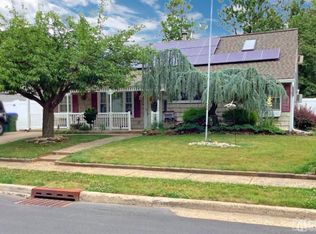 26 Brookville Rd, Edison, NJ 08817