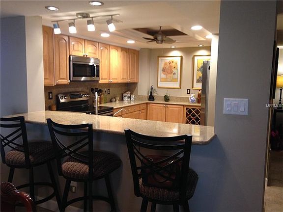 5th image of 2611 Bayshore Blvd APT 1603