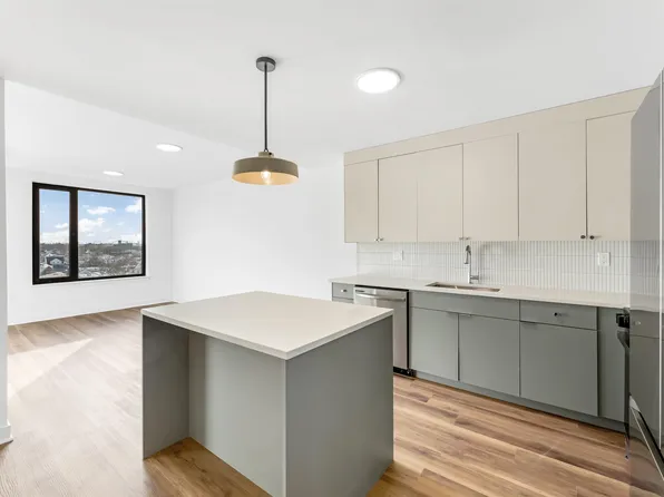 873 Communipaw Avenue image 4 of 19