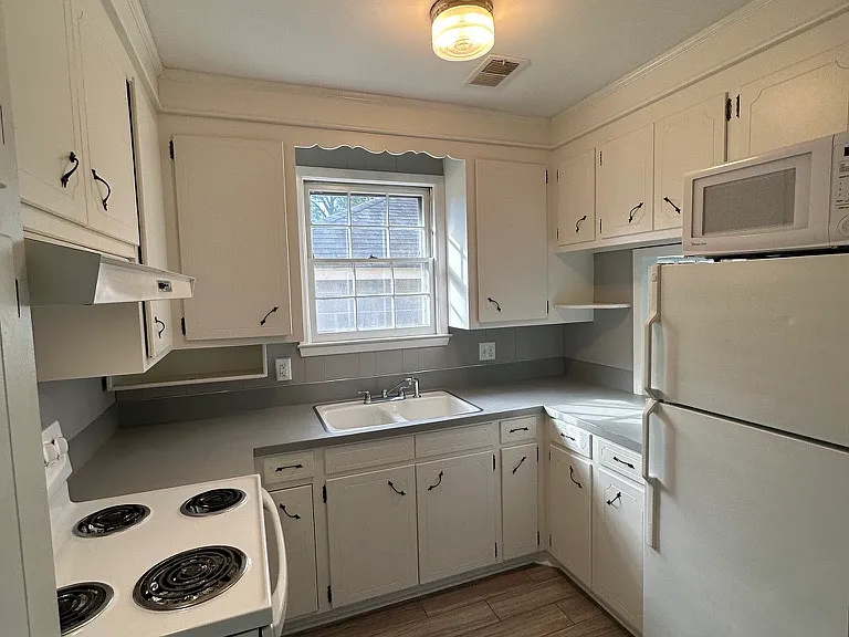 4891 N Rhett Ave #A — Photo 2