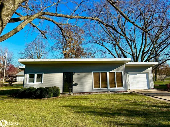 310 Dale Dr, Iowa Falls, IA 50126