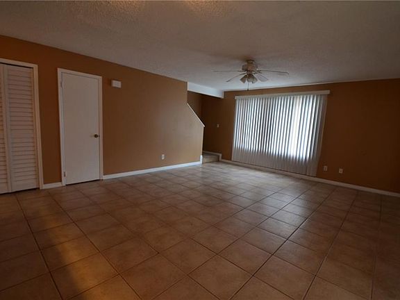 3rd image of 524 Beechwood Ave