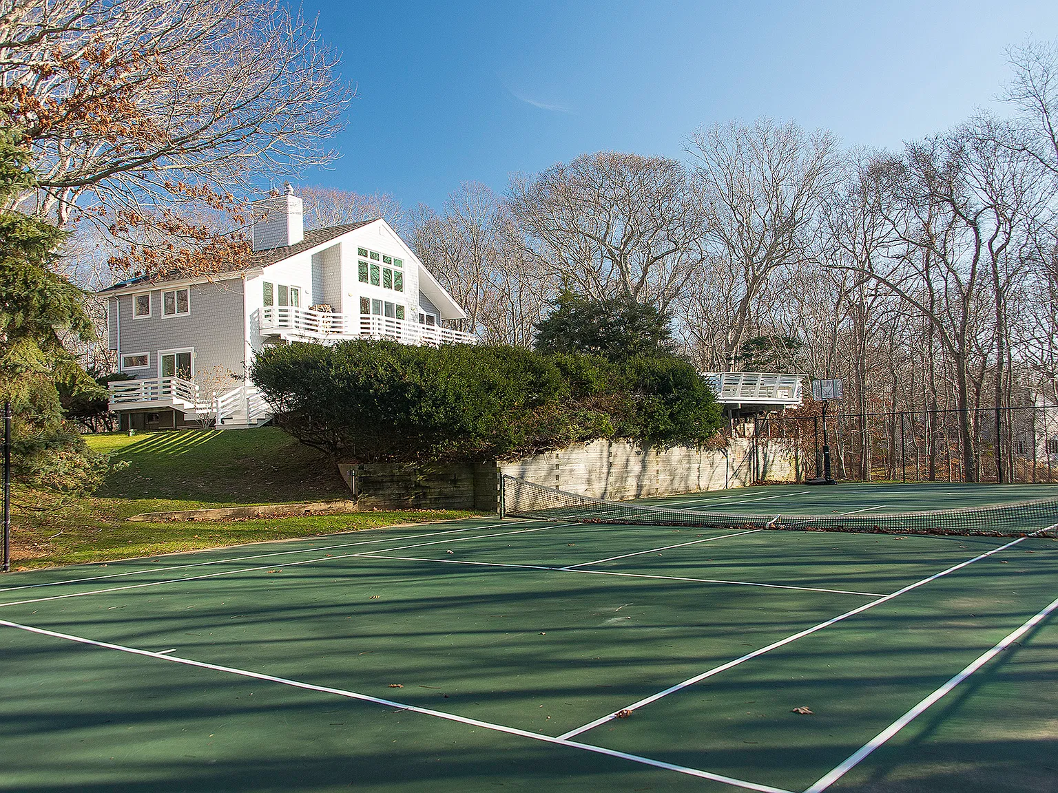 Amagansett - with Pool, Tennis, Pickle Ball & Close to All! — Photo 2