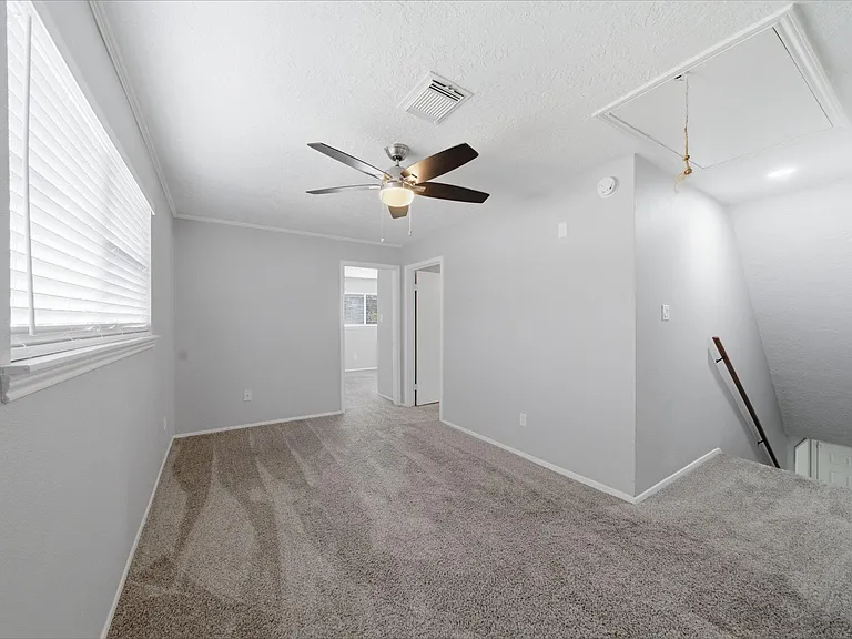 7019 Oak Bough Dr — Photo 5